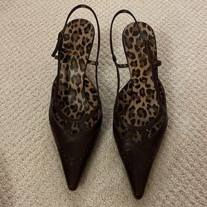 Dolce Gahanna, leather, size 9, heel 3 inch. Very good condition